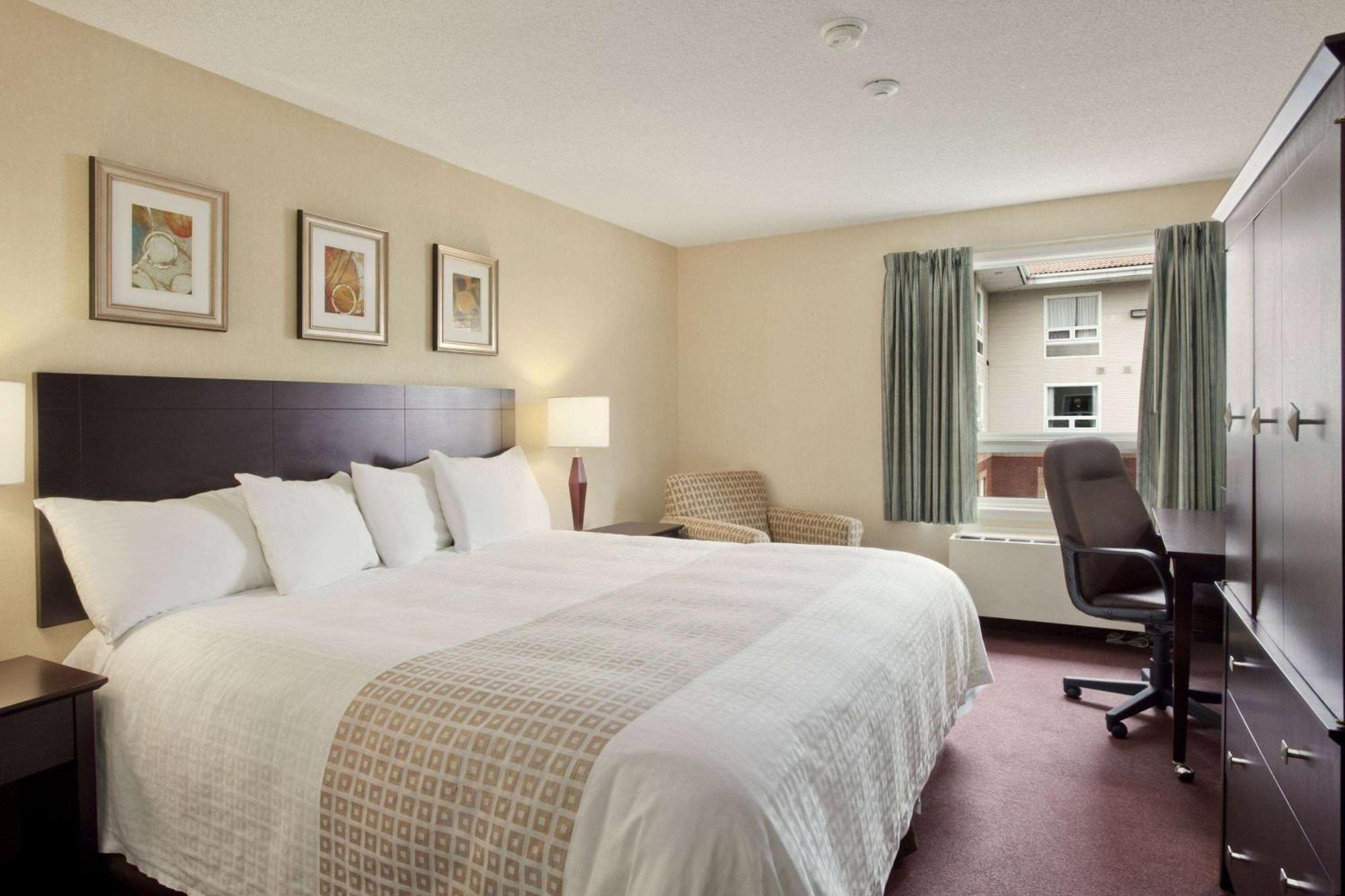Travelodge Hotel By Wyndham Sudbury Exterior foto